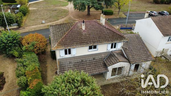 Maison à vendre 8 pièces 138 m² Cenon-sur-Vienne