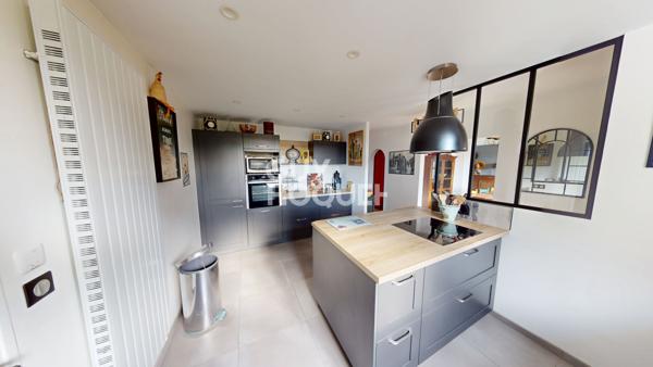 Maison meublée 6 pièces de 137 m2