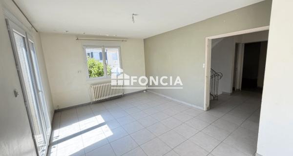 À vendre Maison 5 pièces 123 m² - Arnage 72230