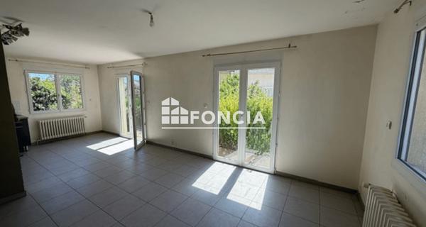 À vendre Maison 5 pièces 123 m² - Arnage 72230
