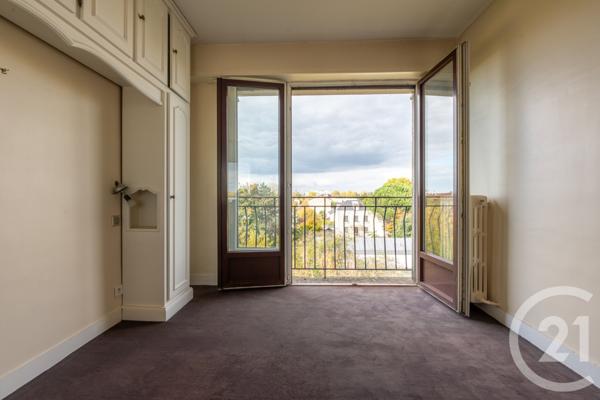 Appartement F4 à vendre  4 pièces - 85,57 m2 ST MAUR DES FOSSES - 94