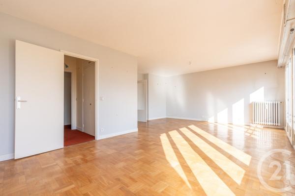 Appartement F4 à vendre  4 pièces - 85,57 m2 ST MAUR DES FOSSES - 94