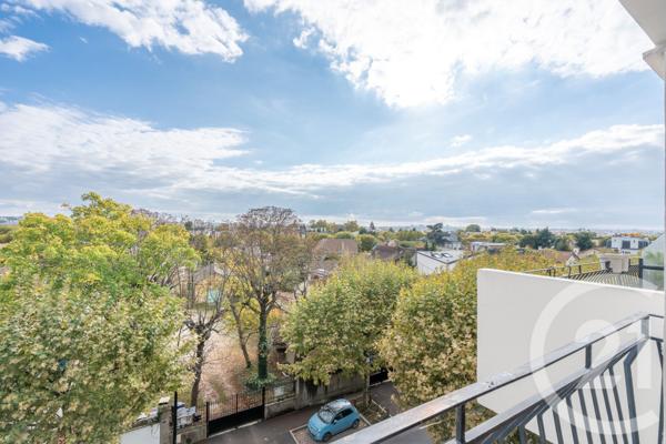 Appartement F4 à vendre  4 pièces - 85,57 m2 ST MAUR DES FOSSES - 94