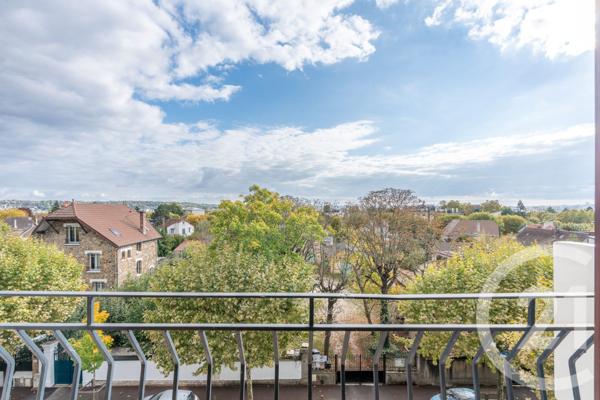 Appartement F4 à vendre  4 pièces - 85,57 m2 ST MAUR DES FOSSES - 94