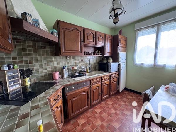 Maison à vendre 7 pièces 173 m² Châteauroux