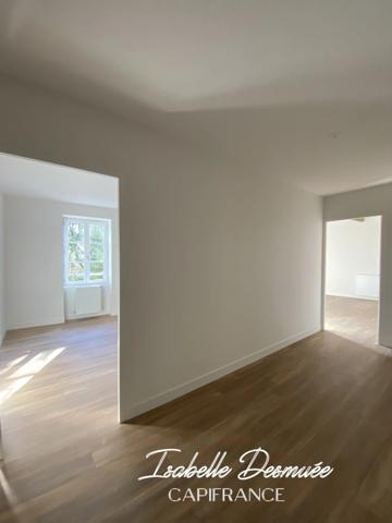 Tullins-Fures – Maison de caractère rénovée – 166 m² – 4 chambres – Jardin