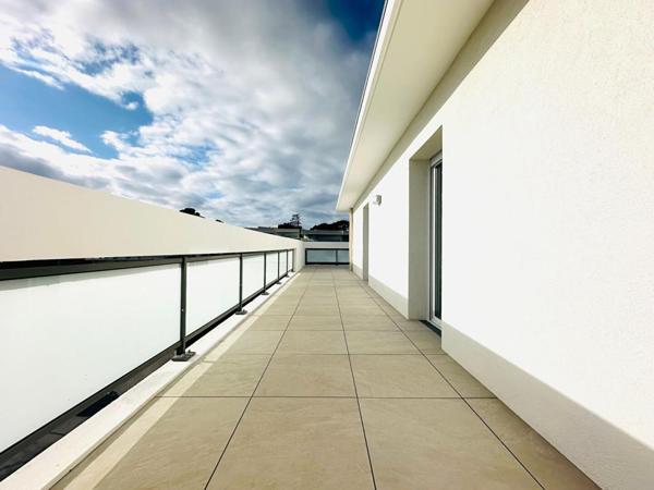 Marseille (13013) - Appartement 4 pièces 101 m2 avec terrasse et deux places parking