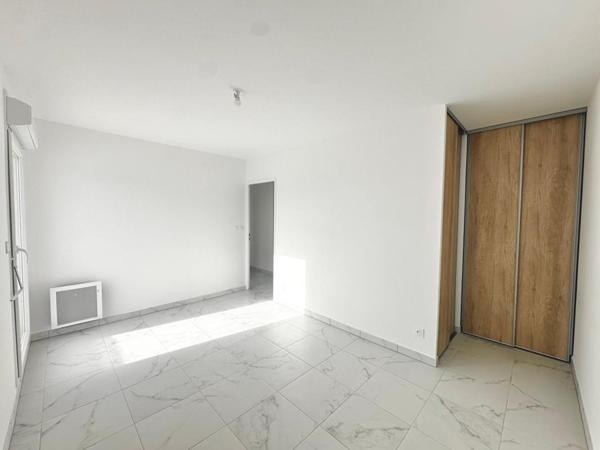 Marseille (13013) - Appartement 4 pièces 101 m2 avec terrasse et deux places parking