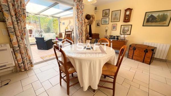 Maison 11 pièces, piscine intérieure