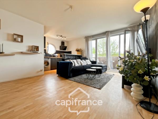 Appartement, en parfait état, à vendre 2 pièces CHELLES (77), rue du Chêne Tordu, avec balcon et parking