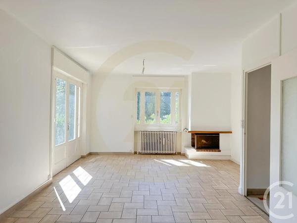 Appartement F5 à vendre  5 pièces - 109,81 m 2   LYON  - 69003