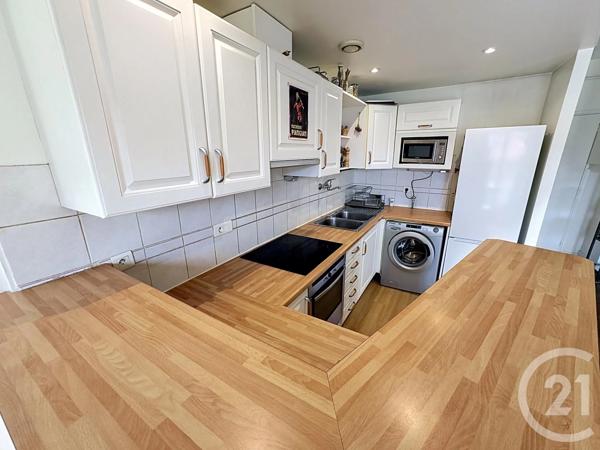 Appartement F5 à vendre  5 pièces - 109,81 m 2   LYON  - 69003
