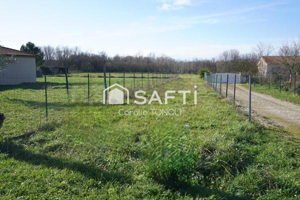 Grand terrain constructible 2614 m² - Bassac