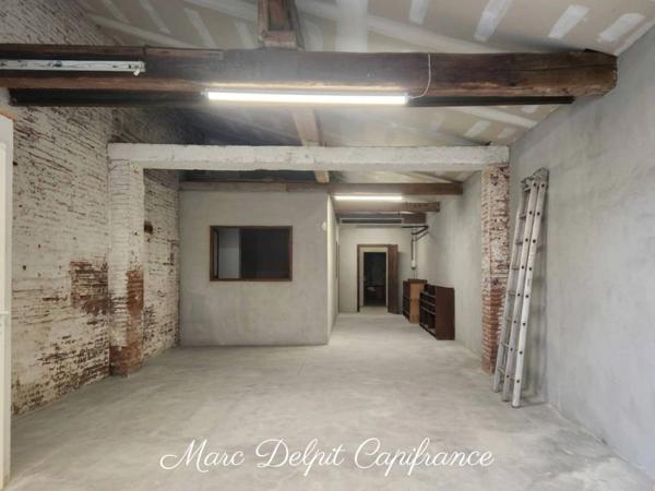 À VENDRE - LOCAL COMMERCIAL AVEC GARAGE - PERPIGNAN CENTRE (66) Possibilité d'extension verticale