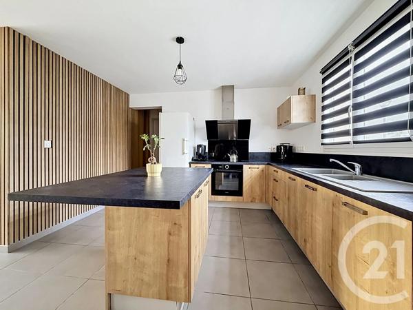Maison à vendre  6 pièces - 123,64 m 2   CHATEAURENARD  - 13