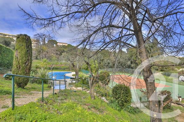Appartement F3 à vendre  3 pièces - 70,15 m 2   NICE  - 06