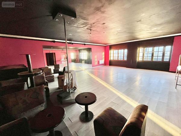 Immeuble à vendre à Ingrandes-Le-Fresne-sur-Loire dans le Maine-et-Loire (49123), ref : 49019-3368