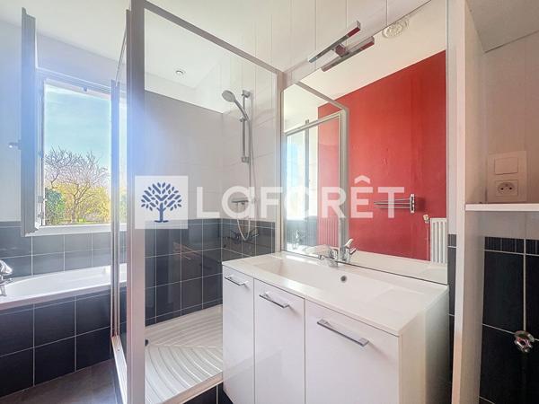 Location maison près de BOUILLE SAINT PAUL - 4 pièce(s) - 132 m² - 800 €/mois