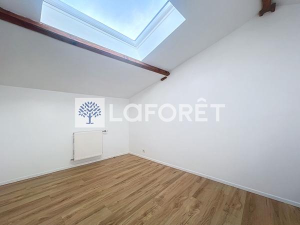 Location maison près de BOUILLE SAINT PAUL - 4 pièce(s) - 132 m² - 800 €/mois