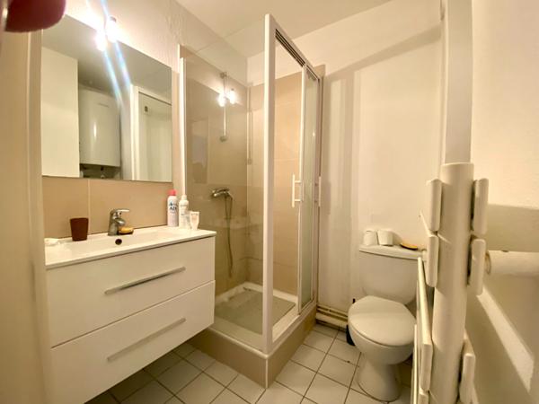 Nantes Rond-Point de Paris - Appartement 1 pièce(s) 17 m2 avec garage,  
Nantes 44300