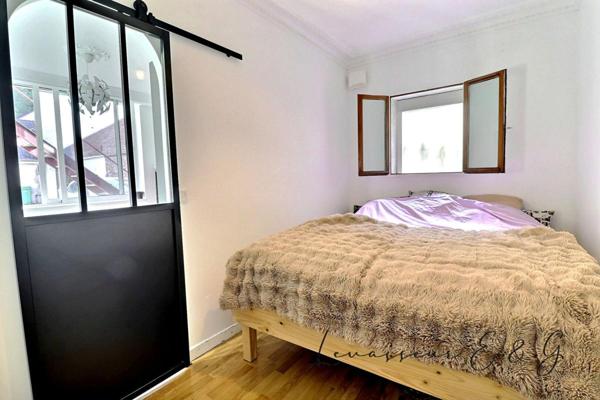 MÉRU CENTRE - APPARTEMENT ENTIÈREMENT RÉNOVÉ 61.64m² - REZ-DE-CHAUSSÉE - 2 STATIONNEMENTS