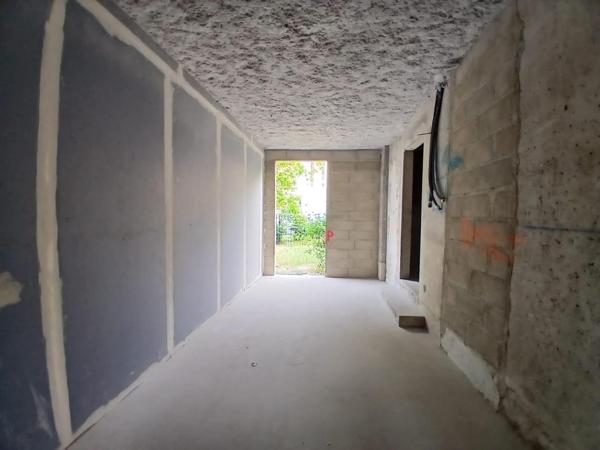 Location Local Commercial 408 94120 Fontenay Sous Bois 885154