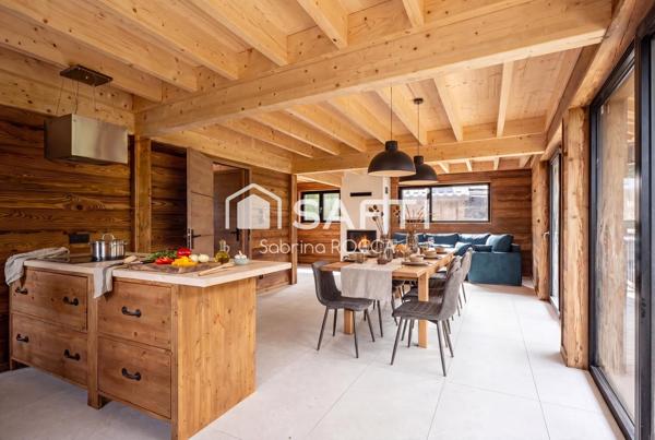LA PLAGNE – CHALET INDIVIDUEL 193 m² – 6 CHAMBRES – ESPACE BIEN-ÊTRE – SKIS AUX PIEDS – DOMAINE SKIABLE PARADISKI