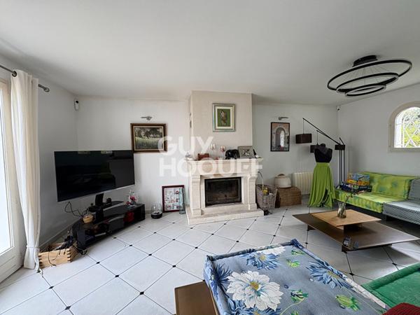 Maison à louer à Saint Jean d'Illac - 6 pièces avec piscine