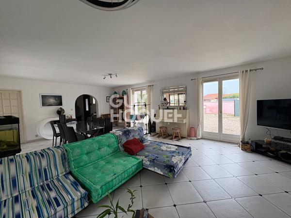 Maison à louer à Saint Jean d'Illac - 6 pièces avec piscine