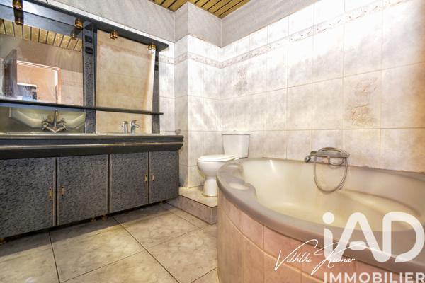 Maison à vendre 5 pièces 210 m² Le Blanc-Mesnil