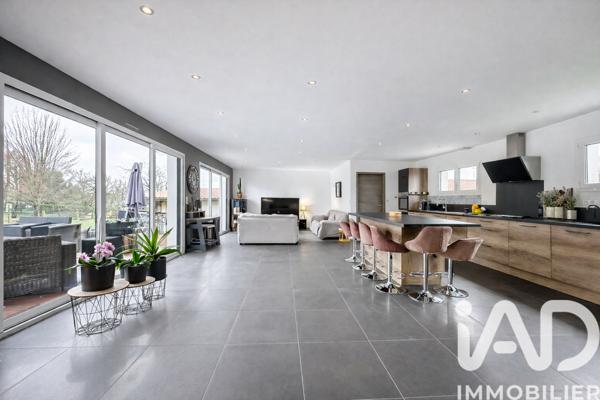 Maison à vendre 5 pièces 124 m² Sadirac