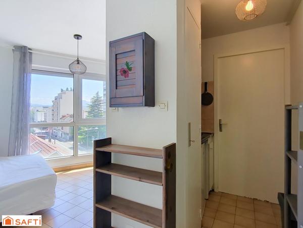 Studio meublé 16m² - Vue dégagée