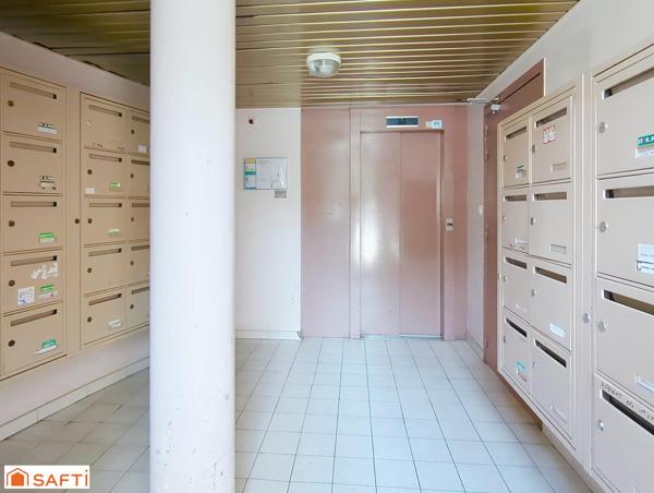 Studio meublé 16m² - Vue dégagée