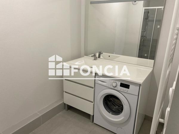 Location Appartement 2 pièces 46.92 m² - 186 AVENUE DE LA REPUBLIQUE - RESIDENCE DEMEURE DES FONTAINES Villefontaine 38090