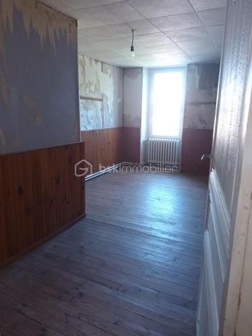 Corps de ferme de 379 m²