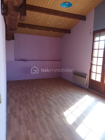 Corps de ferme de 379 m²