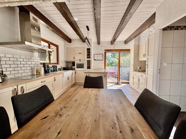 Maison familiale spacieuse ,162 m² ,Proche Suisse
