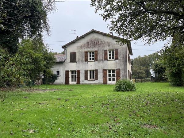 Maison à vendre |  Mézières-sur-Issoire |  8 pièces | 189 m²