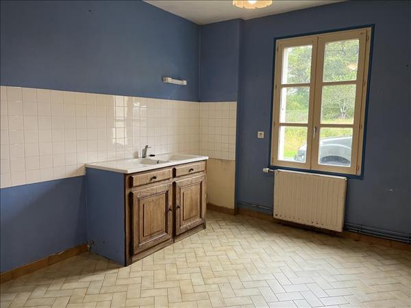 Maison à vendre |  Mézières-sur-Issoire |  8 pièces | 189 m²