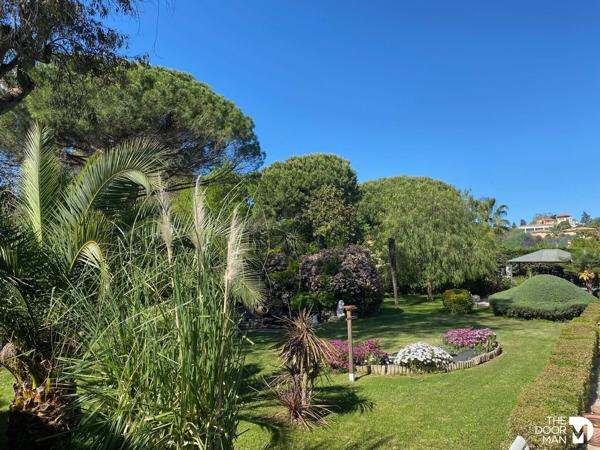 Propriété - À vendre - 121 m² - ANTIBES | The Door Man