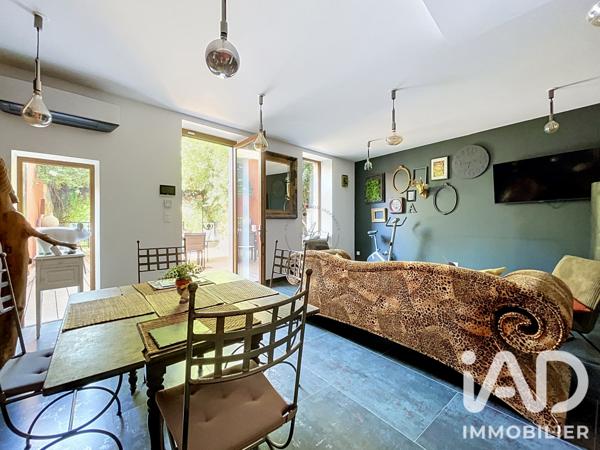 Maison à vendre 6 pièces 265 m² Villeneuve-lès-Béziers