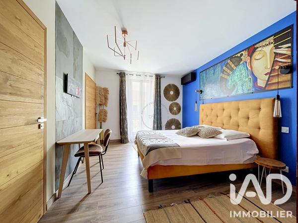 Maison à vendre 6 pièces 265 m² Villeneuve-lès-Béziers