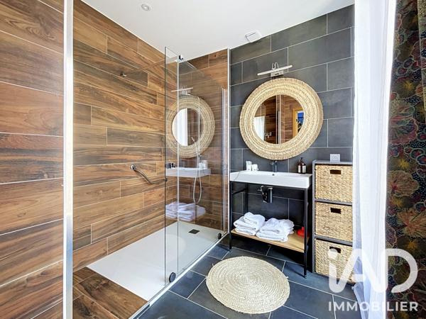 Maison à vendre 6 pièces 265 m² Villeneuve-lès-Béziers