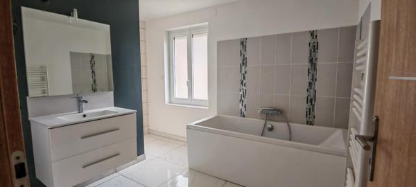 Maison à FRENEUSE, 76410 - 3 pièces 80m²