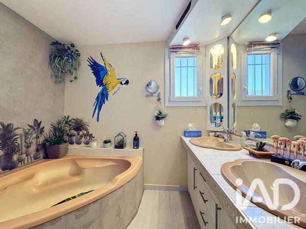 Maison à vendre 4 pièces 114 m² Carnoux-en-Provence