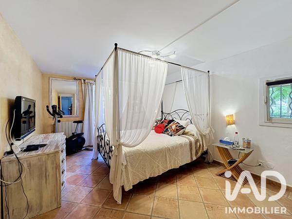 Maison à vendre 4 pièces 114 m² Carnoux-en-Provence