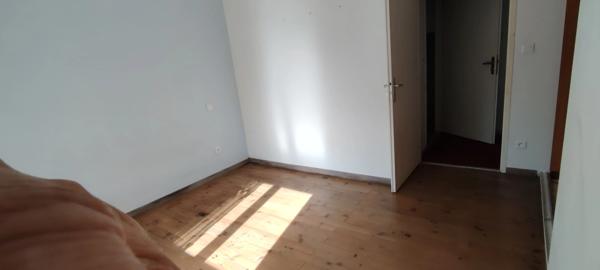ensemble immobilier de deux maisons SAINTE RADEGONDE (79)