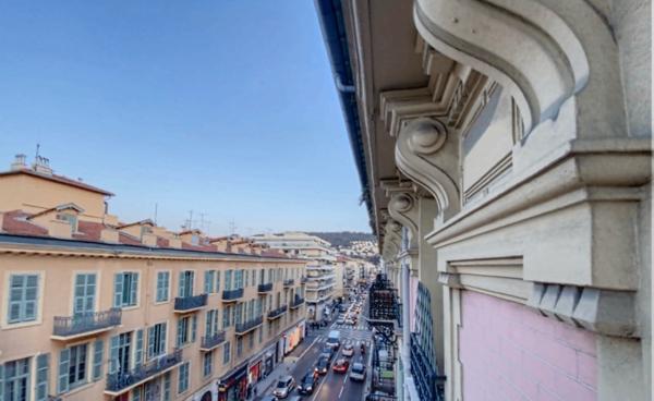 Appartement 4 pièces - Nice centre Promenade du Paillon