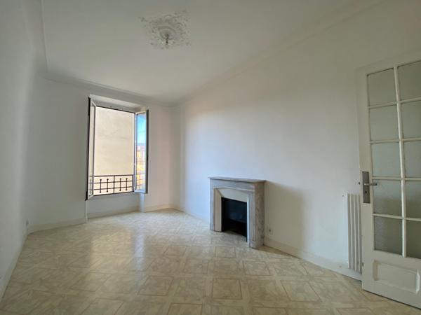 Appartement 4 pièces - Nice centre Promenade du Paillon