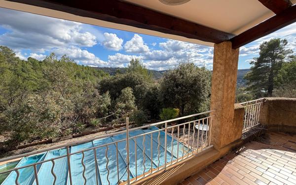 Maison à vendre    4 pièces •  Esparron-de-Verdon